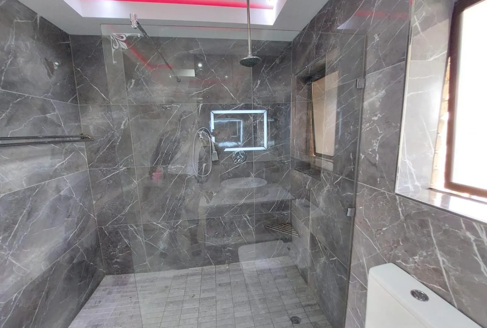 Maglovir 5 Rooms Bulk Tygerberg Hills Guest house