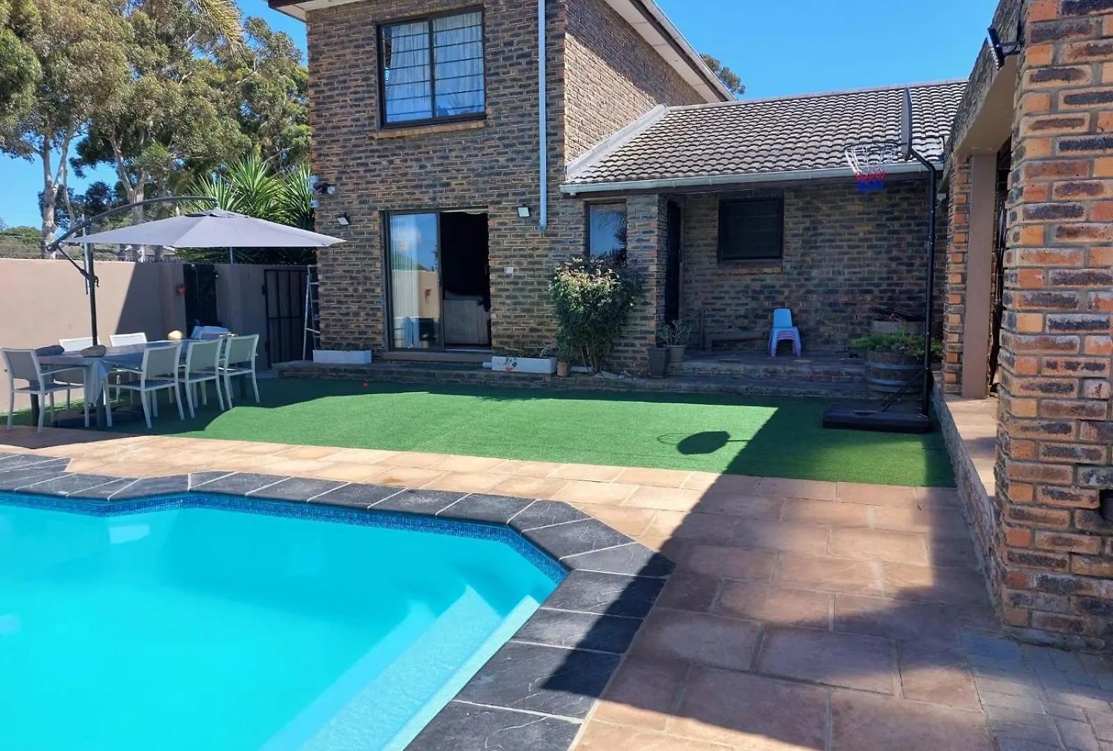 Guest house Maglovir 5 Rooms Bulk Tygerberg Hills